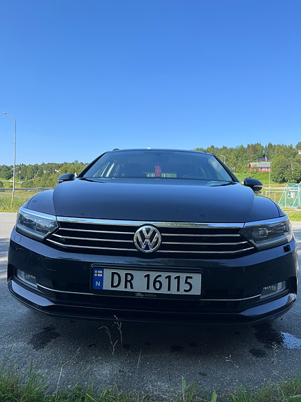 Volkswagen Passat 5 of 5