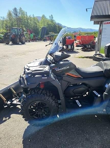 CFMOTO CForce 625 Touring 4 of 5