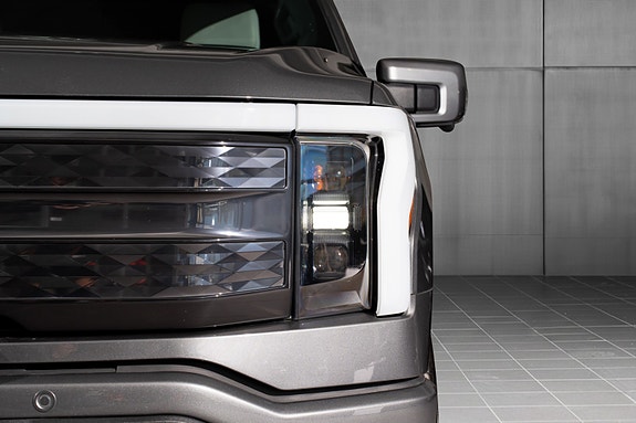 Ford F-150 5 of 5