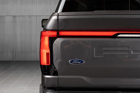 Ford F-150 11 of 30