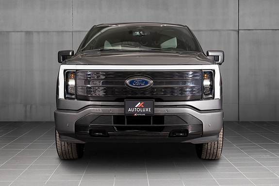 Ford F-150 4 of 5