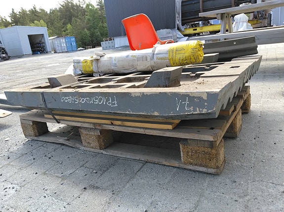 Keestrack Knuseplate m/monteringssett til Keestrack Argo / B3 (Original) 2 of 4