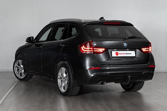 BMW X1 3 of 24