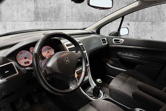 Peugeot 307 SW 10 of 30