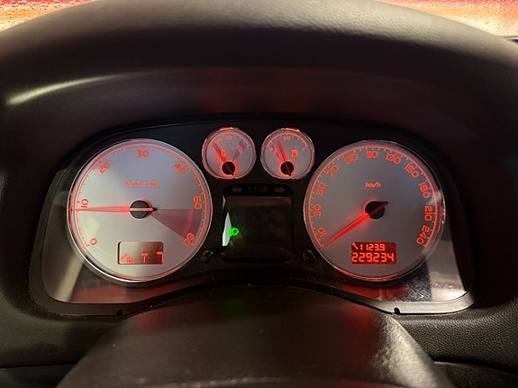 Peugeot 307 SW 14 of 30