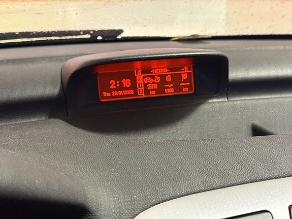 Peugeot 307 SW 16 of 30