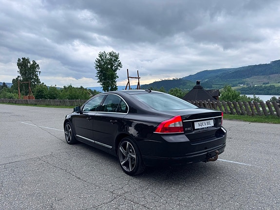 Volvo S80 5 of 5