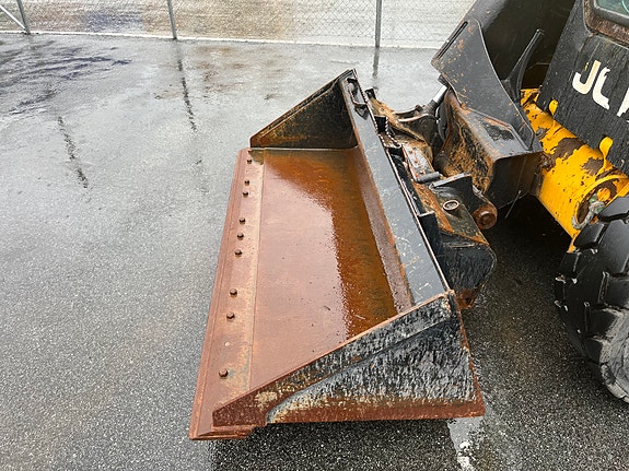 JCB 300 T4 20 of 29