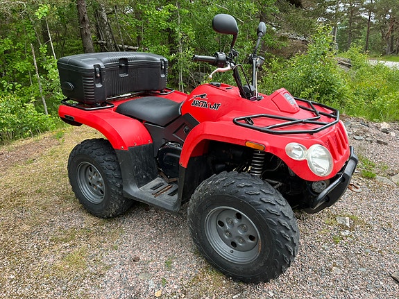 Arctic-cat 366 (ATV) 8 of 11