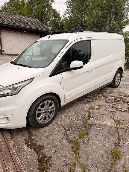 Ford Transit Connect 2 of 5