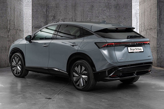 Nissan Ariya 6 of 30