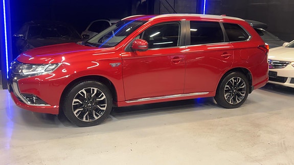 Mitsubishi Outlander 4 of 5