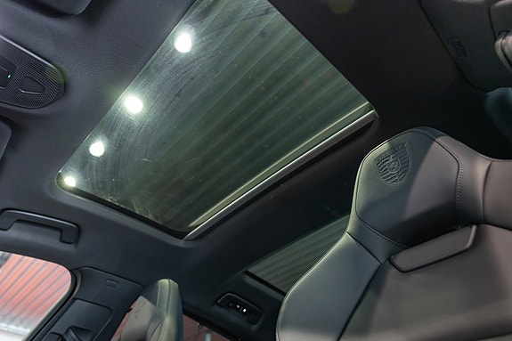 Porsche Panamera 27 of 30