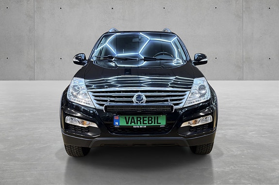 SsangYong Rexton 3 of 24