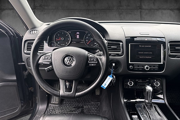 Volkswagen Touareg 13 of 19