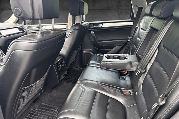 Volkswagen Touareg 17 of 19