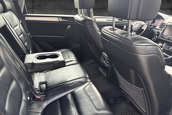 Volkswagen Touareg 18 of 19