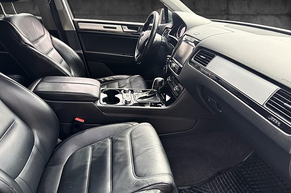 Volkswagen Touareg 16 of 19
