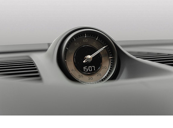 Porsche Macan 23 of 30