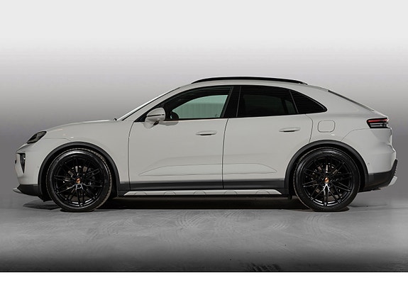 Porsche Macan 2 of 30