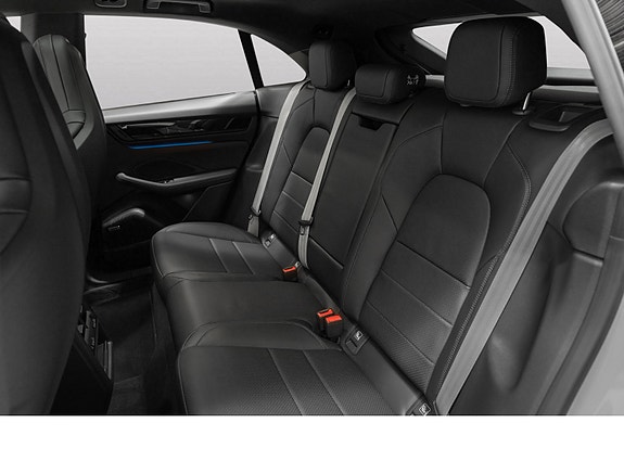 Porsche Macan 6 of 30