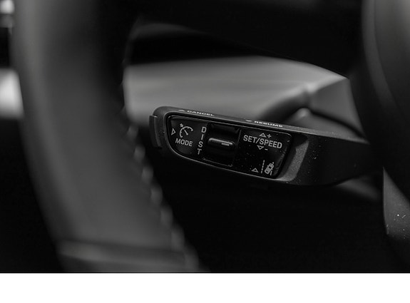 Porsche Macan 22 of 30