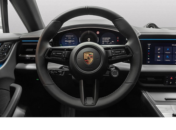 Porsche Macan 21 of 30