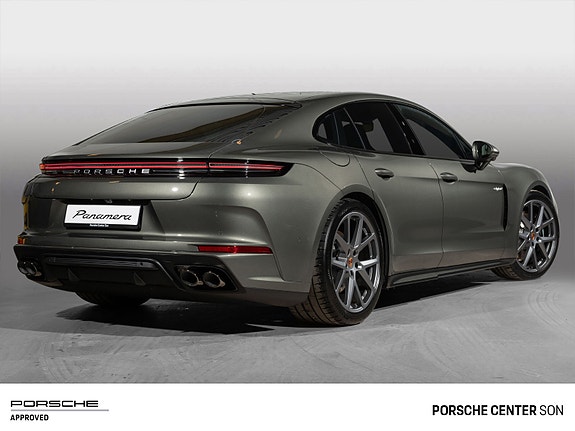 Porsche Panamera 4 of 30