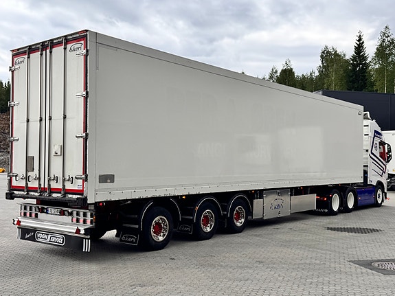 Ekeri 3 akslet skaptrailer med sideåpning, løft og sving - Kontinenthøyde 3 of 5