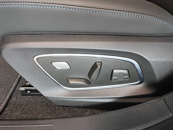 Renault Megane 6 of 9