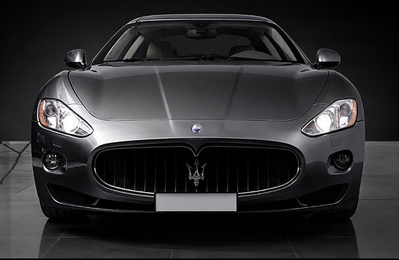 Maserati GranTurismo 2 of 5