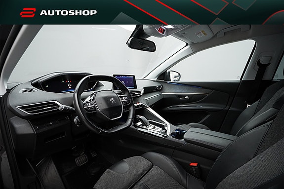 Peugeot 5008 2 of 5