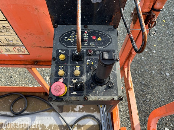 JLG 3394RT Terrenggående Sakselift 22 of 26