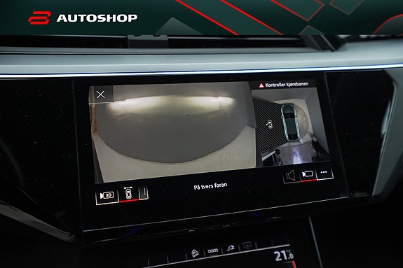 Audi e-tron Sportback 28 of 30