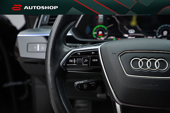Audi e-tron Sportback 24 of 30