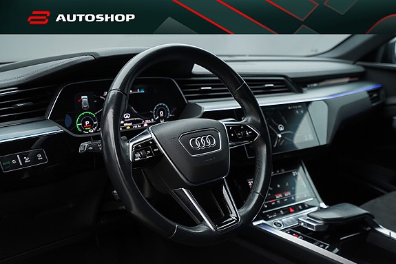 Audi e-tron Sportback 12 of 30
