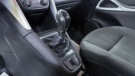 Opel Zafira Tourer 13 of 13
