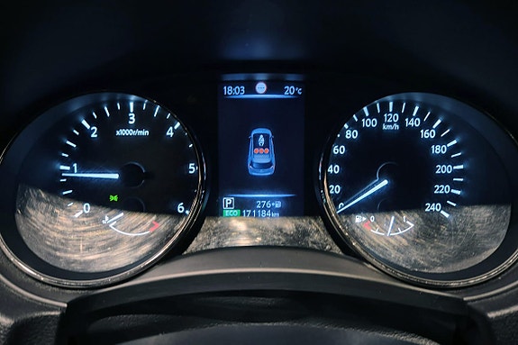Nissan X-Trail 15 of 30