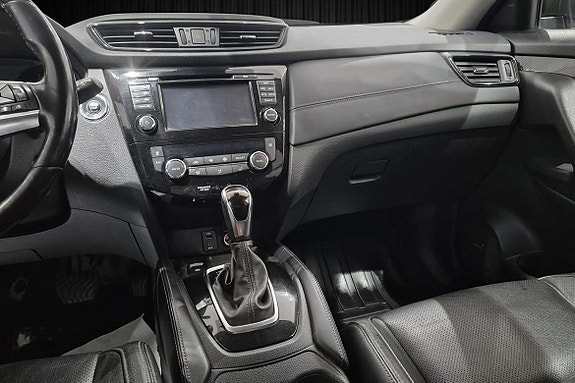 Nissan X-Trail 25 of 30