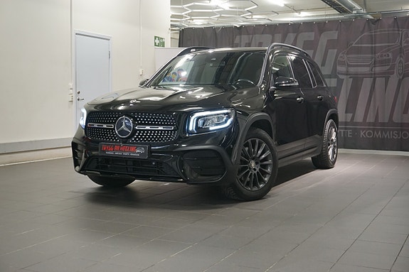 Mercedes-Benz GLB200 d 3 of 5