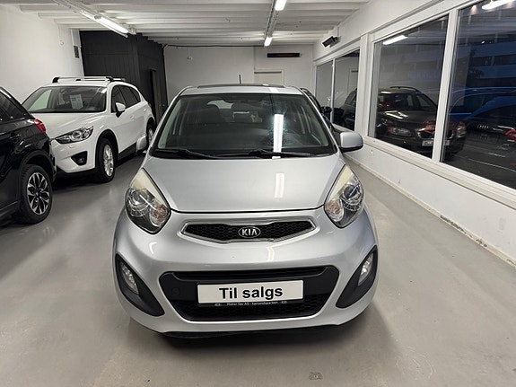 Kia Picanto 3 of 5
