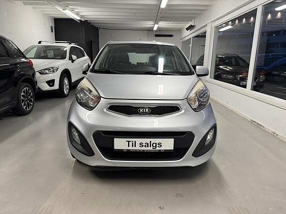 Kia Picanto 2 of 5