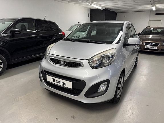Kia Picanto 4 of 5