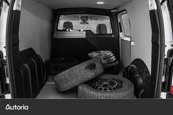 Volkswagen Caddy Maxi 20 of 23
