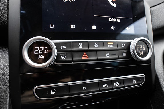Renault Megane 17 of 30