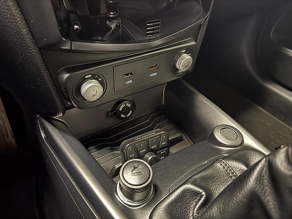 SsangYong Tivoli 24 of 30