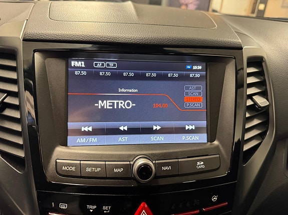 SsangYong Tivoli 27 of 30