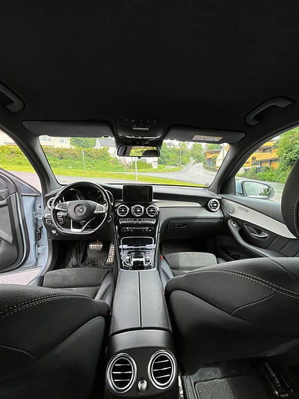 Mercedes-Benz GLC350 e 13 of 15