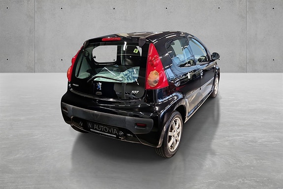 Peugeot 107 4 of 5