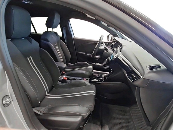 Opel Corsa 13 of 24
